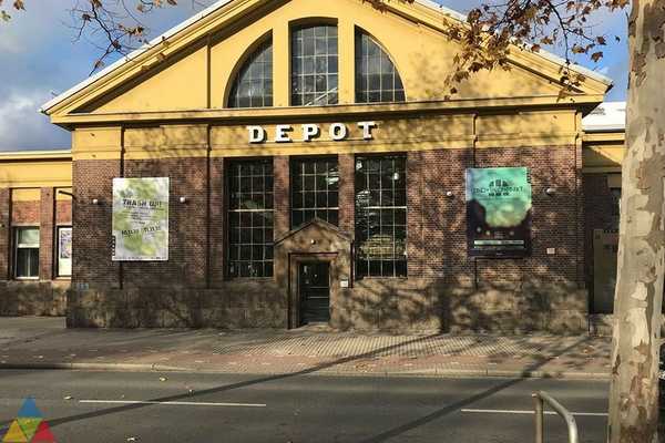 Foto des Gebäudes. Foto des Gebäudes.