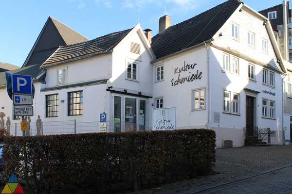 Foto des Gebäudes. Foto des Gebäudes.