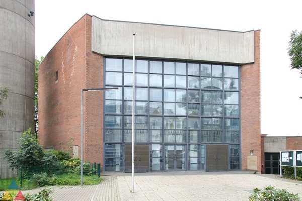 Foto des Gebäudes. Foto des Gebäudes.