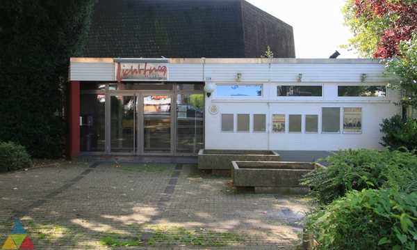 Foto des Gebäudes. Foto des Gebäudes.