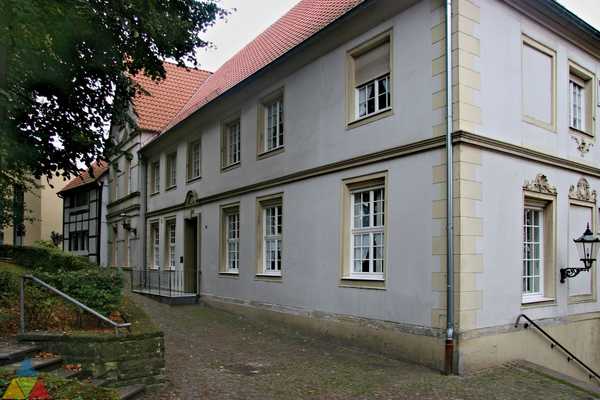 Foto des Gebäudes.