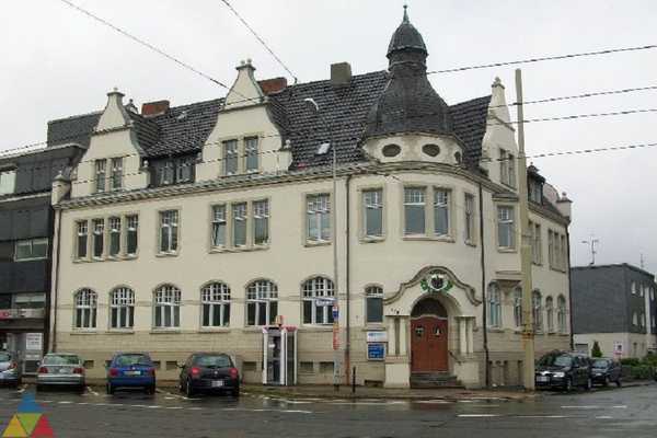 Foto des Gebäudes. Foto des Gebäudes.