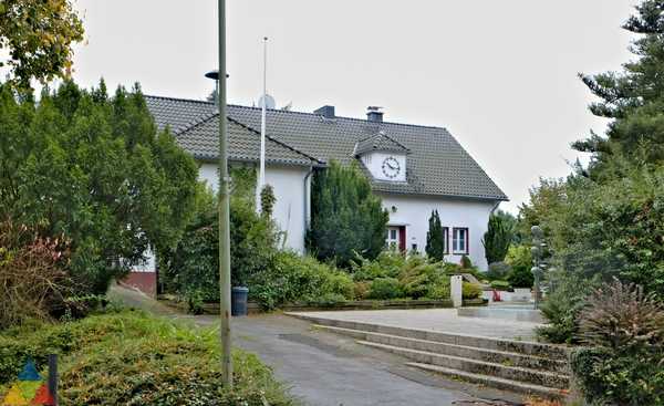 Foto des Gebäudes. Foto des Gebäudes.