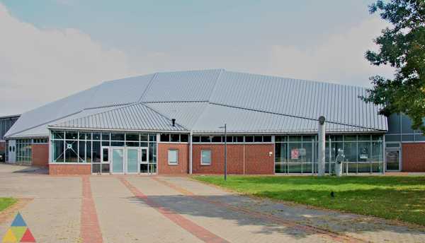 Foto des Gebäudes. Foto des Gebäudes.