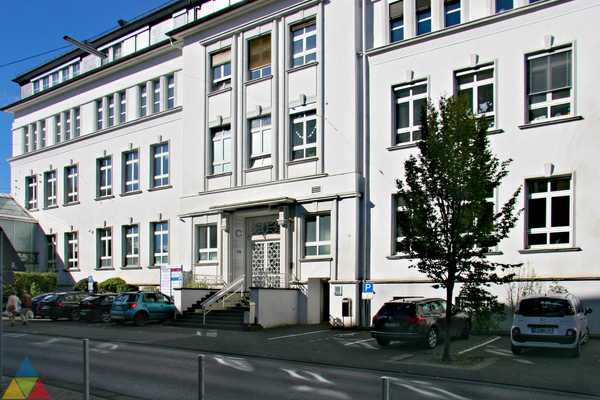 Foto des Gebäudes.