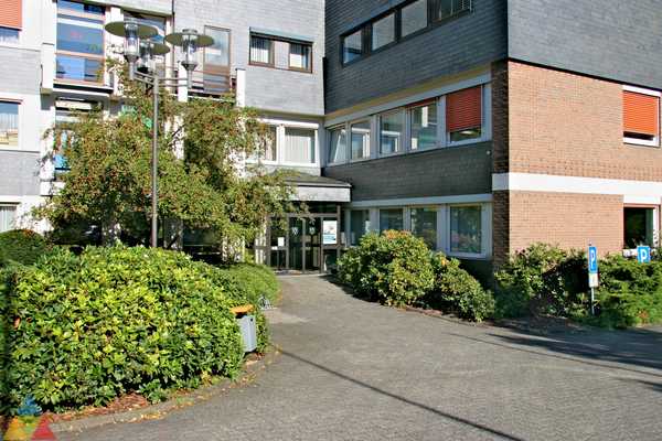 Foto des Gebäudes. Foto des Gebäudes.