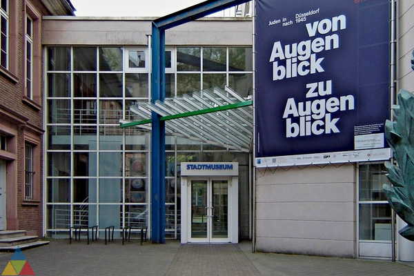 Foto des Gebäudes. Foto des Gebäudes.