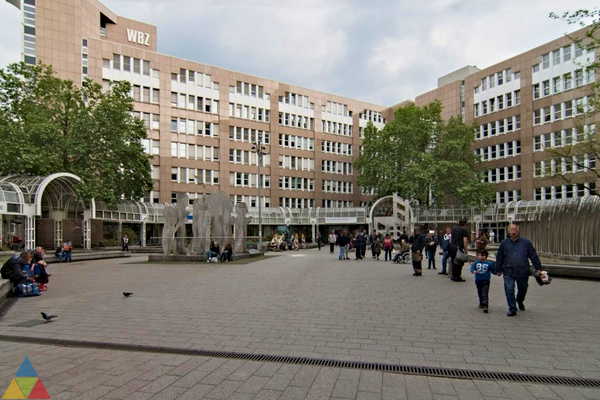 Foto des Gebäudes. Foto des Gebäudes.