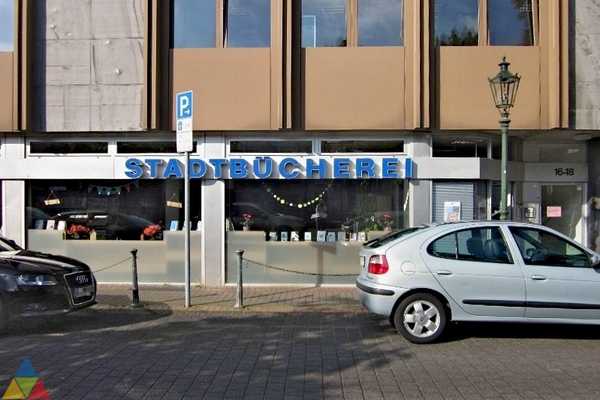 Foto des Gebäudes. Foto des Gebäudes.