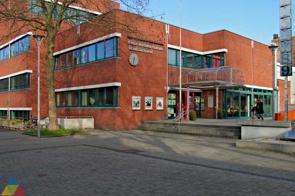 Foto des Gebäudes. Foto des Gebäudes.