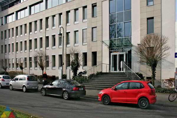 Foto des Gebäudes. Foto des Gebäudes.