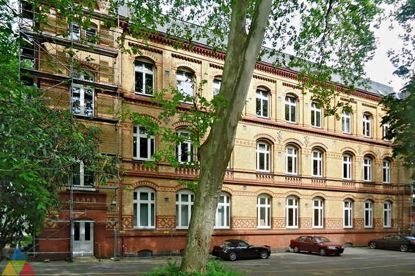 Foto des Gebäudes. Foto des Gebäudes.