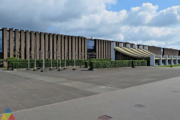 Foto des Gebäudes. Foto des Gebäudes.