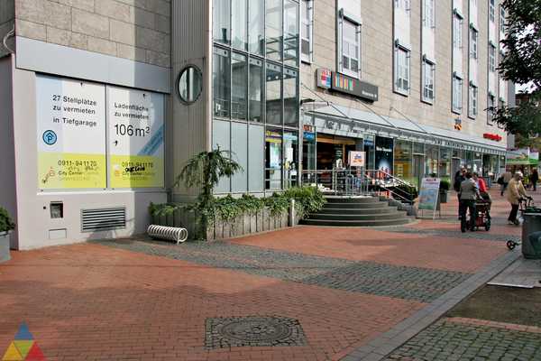 Foto des Gebäudes. Foto des Gebäudes.