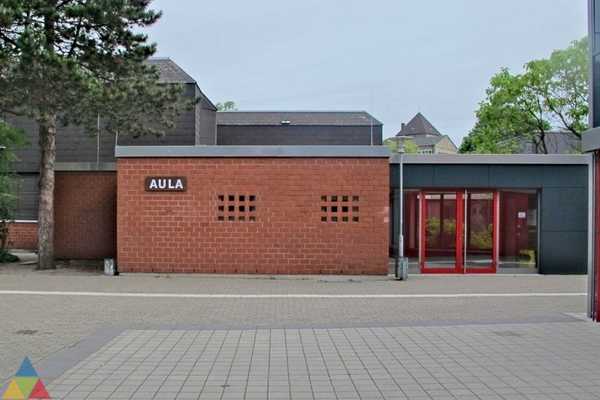 Foto des Gebäudes. Foto des Gebäudes.