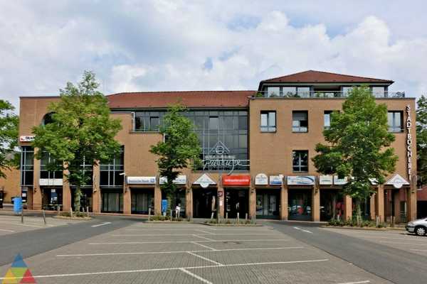 Foto des Gebäudes. Foto des Gebäudes.