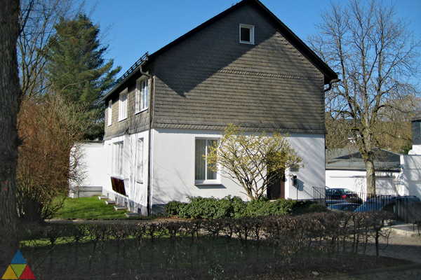 Foto des Gebäudes. Foto des Gebäudes.