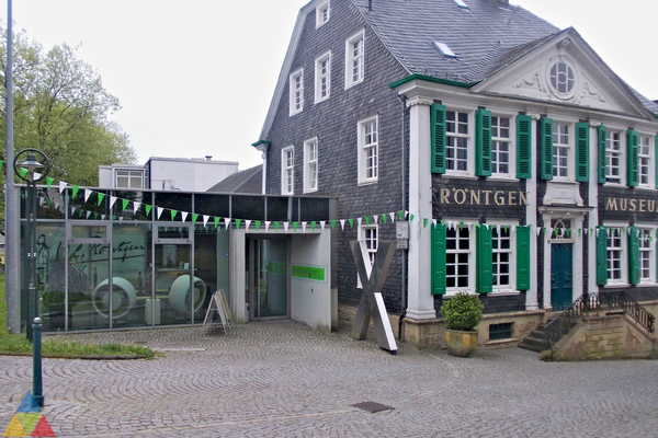 Foto des Gebäudes.
