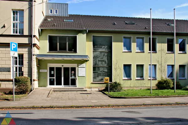 Foto des Gebäudes. Foto des Gebäudes.