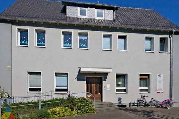 Foto des Gebäudes. Foto des Gebäudes.