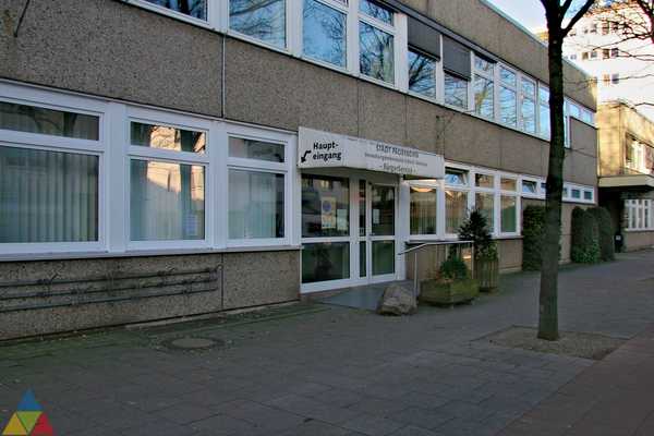 Foto des Gebäudes. Foto des Gebäudes.