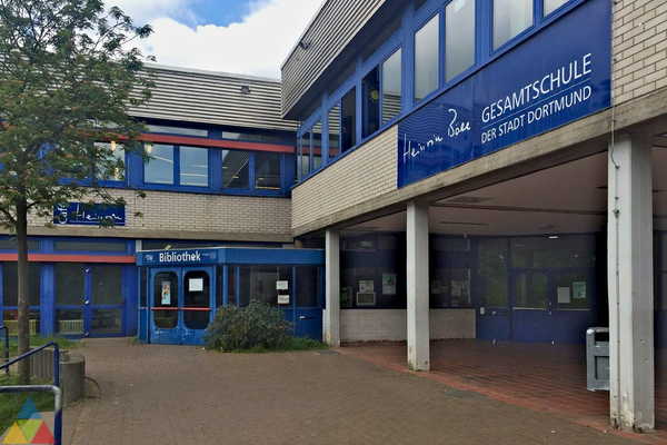 Foto des Gebäudes. Foto des Gebäudes.