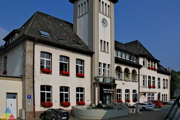 Foto des Gebäudes. Foto des Gebäudes.