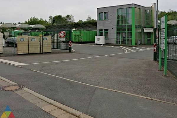 Foto des Gebäudes. Foto des Gebäudes.