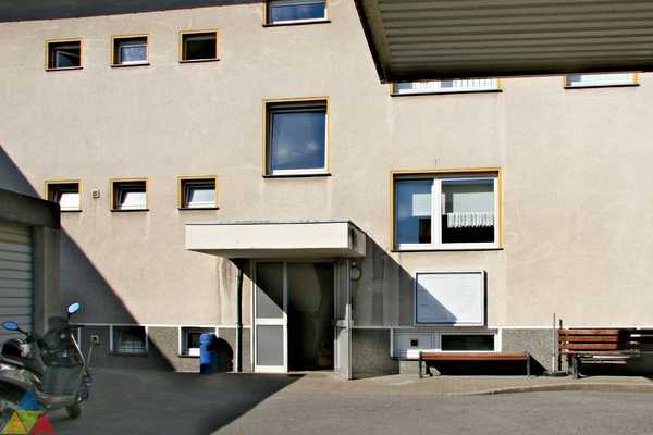 Foto des Gebäudes. Foto des Gebäudes.