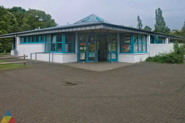 Foto des Gebäudes. Foto des Gebäudes.