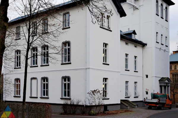 Foto des Gebäudes. Foto des Gebäudes.