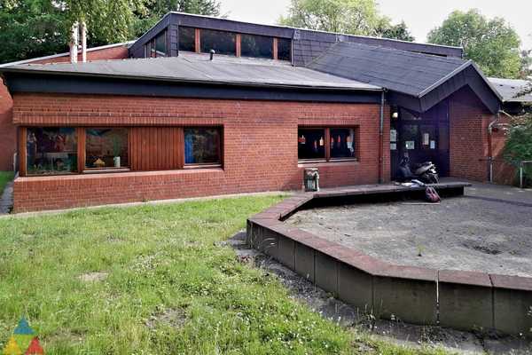 Foto des Gebäudes. Foto des Gebäudes.