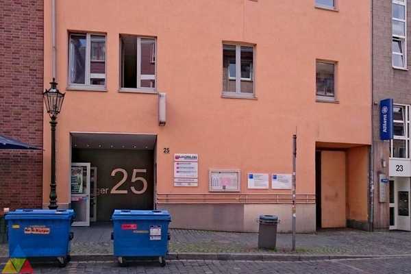 Foto des Gebäudes. Foto des Gebäudes.