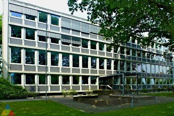 Foto des Gebäudes. Foto des Gebäudes.