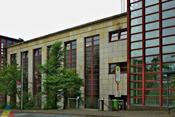 Foto des Gebäudes. Foto des Gebäudes.