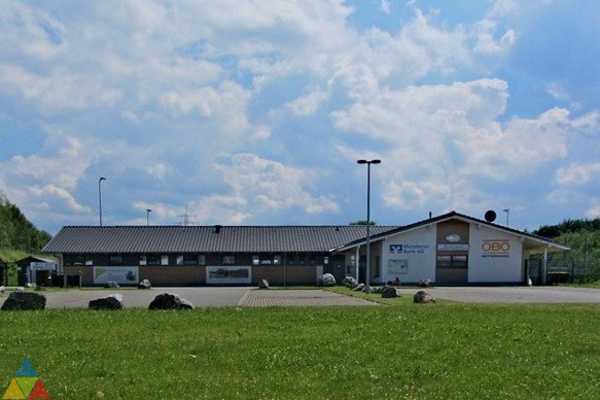 Foto des Gebäudes. Foto des Gebäudes.