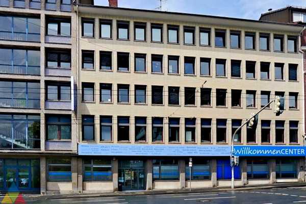 Foto des Gebäudes. Foto des Gebäudes.