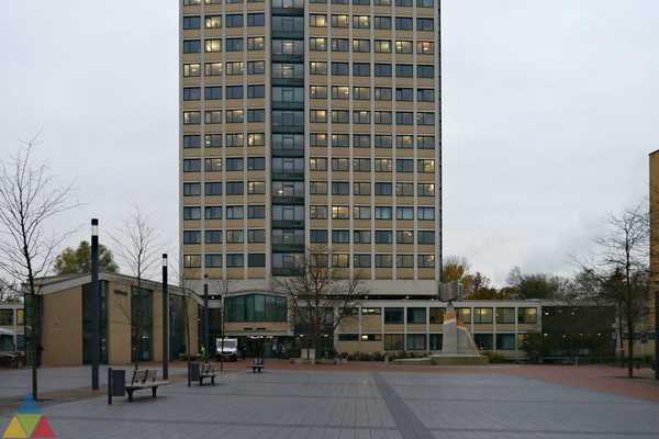 Foto des Gebäudes. Foto des Gebäudes.