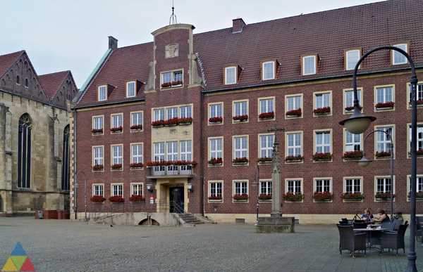 Foto des Gebäudes. Foto des Gebäudes.